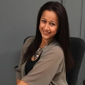 Meet your Posher, Ayde